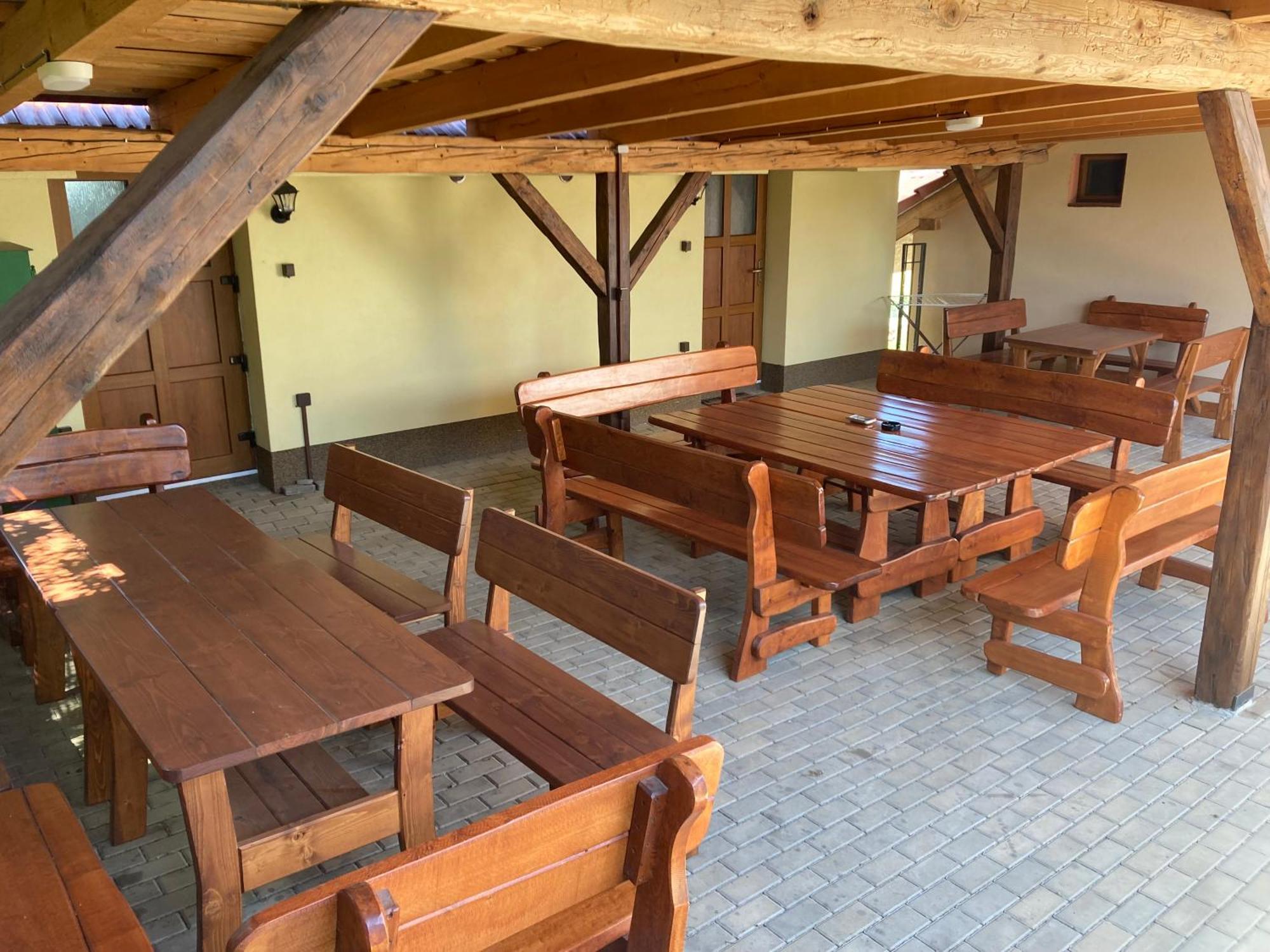 Apartmany S Klimatizaci - Penzion U Kudlacku Pouzdrany Exterior foto